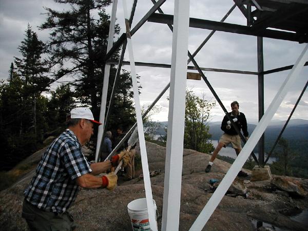 Primer coat applied to the metal structure